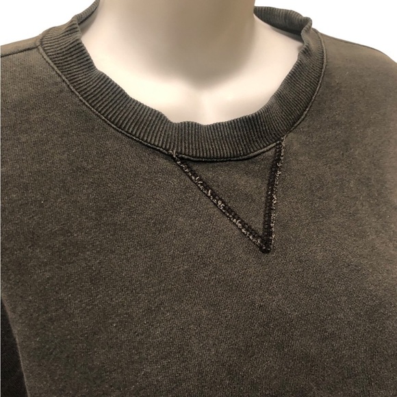 7 For All Mankind Ruffled Shoulder Crop Sweatshirt Sz. S Gray Raw Seams Casual - Picture 4 of 8